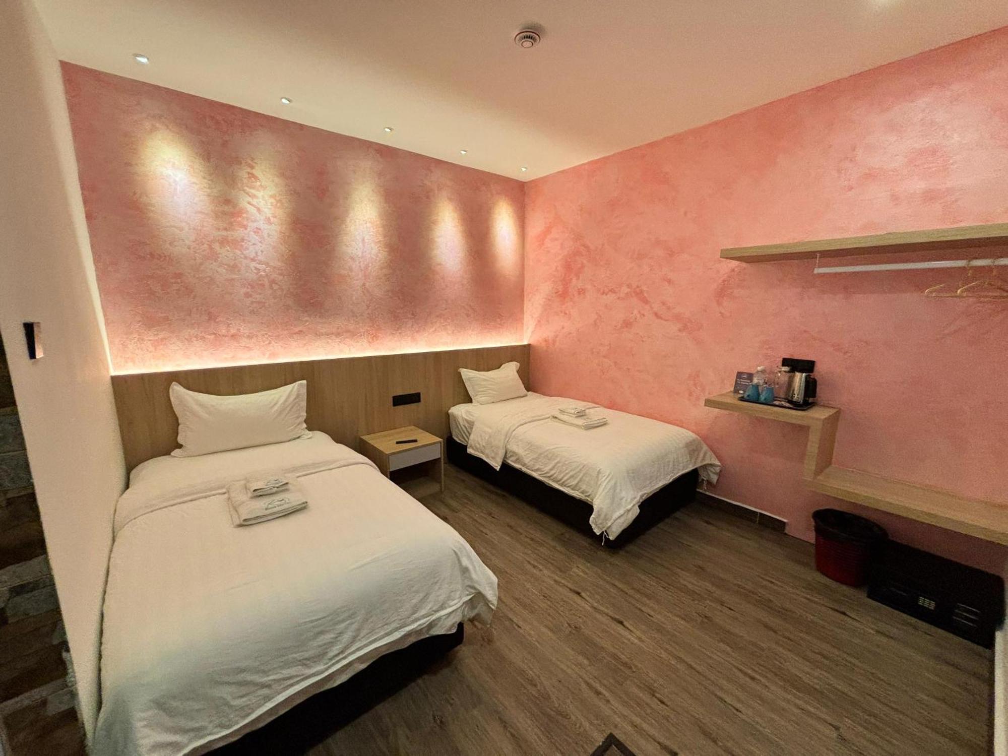 Red'S Hotel بينتولو المظهر الخارجي الصورة